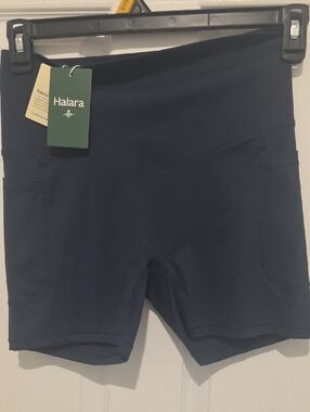 HALARA Navy High-Waist Bike Shorts with Side Pockets